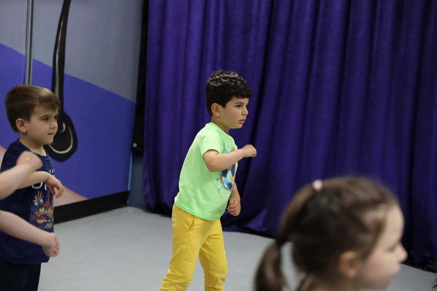 🌟💃 Hey, dance enthusiasts! Are you ready to groove? Our Youth Dance Classes are here and better than ever! From tiny tots to hip-hop stars, we’ve got something for everyone! 🕺✨
Join us as we dive into rhythm and fun! Our classes help kids discover their inner dancer while making friends and building confidence. With styles from hip-hop to ballet, there’s something for every little mover! 🎶💖
Spots are filling up fast, so sign up today for an unforgettable experience!
#YouthDanceClasses #DanceParty #HipHopKids #BalletFun #DanceLikeNoOneIsWatching #GrooveOn